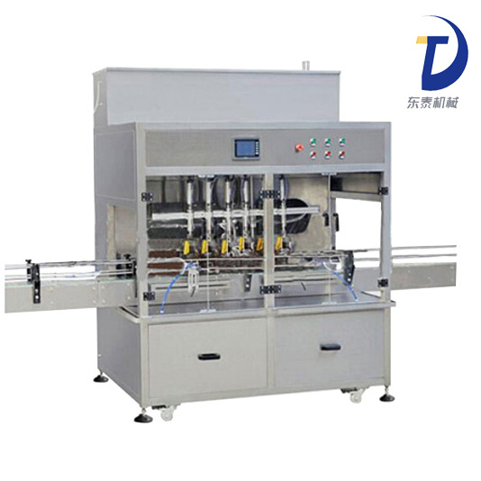 食用油總所周知，食用油的種類也是越來越多，從花生油，大豆油，到現(xiàn)在的橄欖油，菜籽等等的種類是越來越多。食品專家曾經(jīng)說過在家庭飲食上，在家庭飲食上，食用油的種類需要經(jīng)常更換才會吃